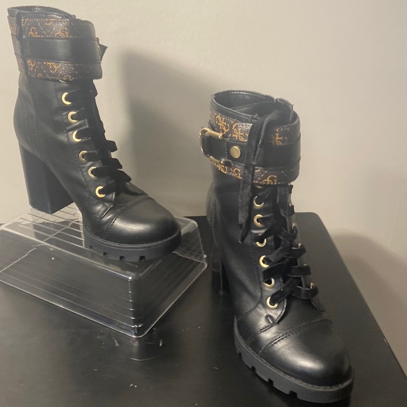 Guess Gomez Ankles Boots - Picture 1 of 14